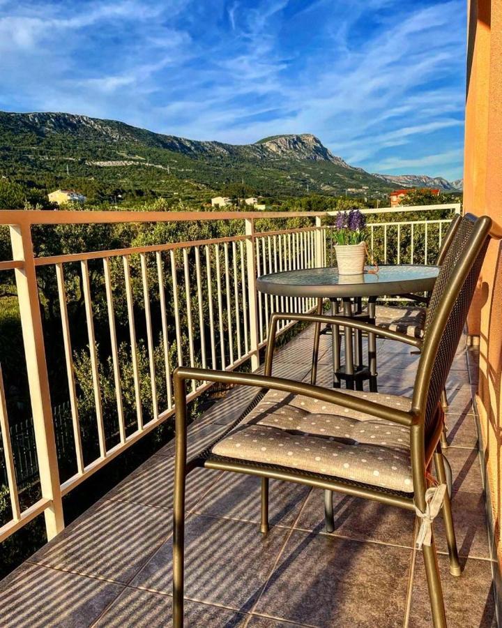 Apartmani Mateja Kastela Exterior photo